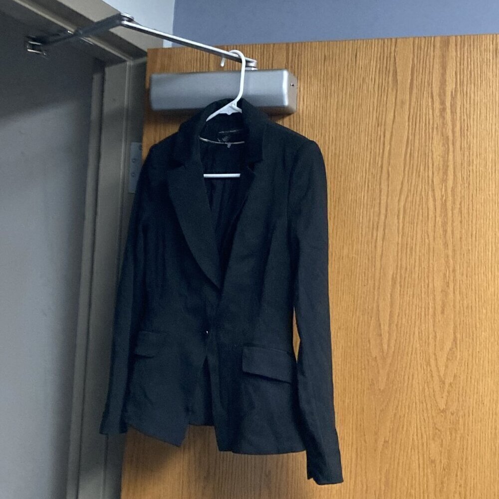 White House Black Market black suit blazer sz 0
